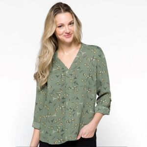41 HAWTHORN
Astrid Two Pocket Blouse Light‎ Green S Stitch Fix Nwt